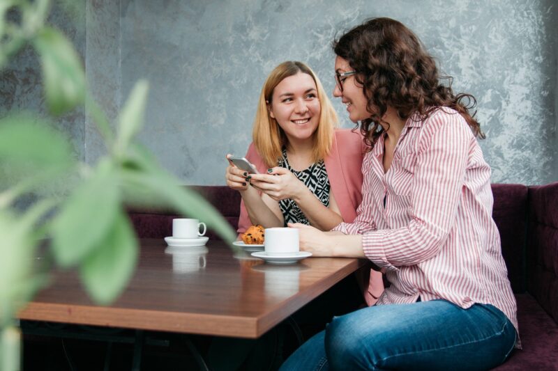 Superando Conflictos: Estrategias para Mantener la Amistad en Tiempos Difíciles