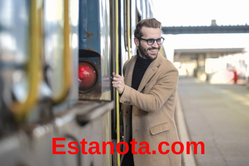 Deja de perseguir la felicidad y comienza a vivirla hoy